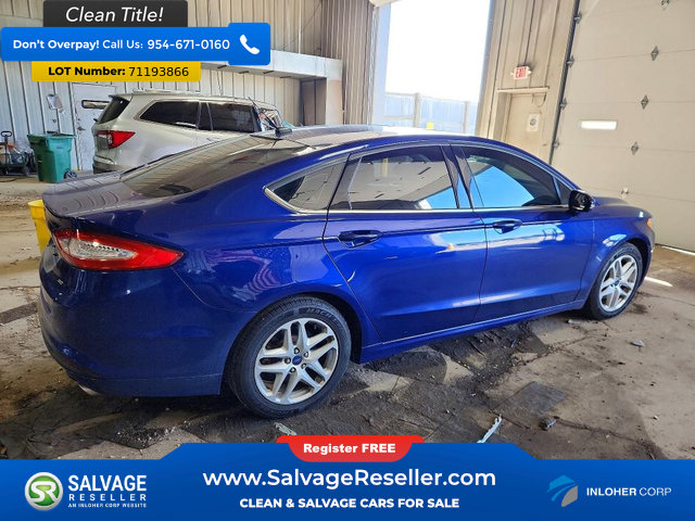 Used 2016 Ford Fusion SE FWD image 4