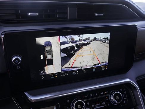 Used 2022 GMC Sierra 1500 Denali image 17