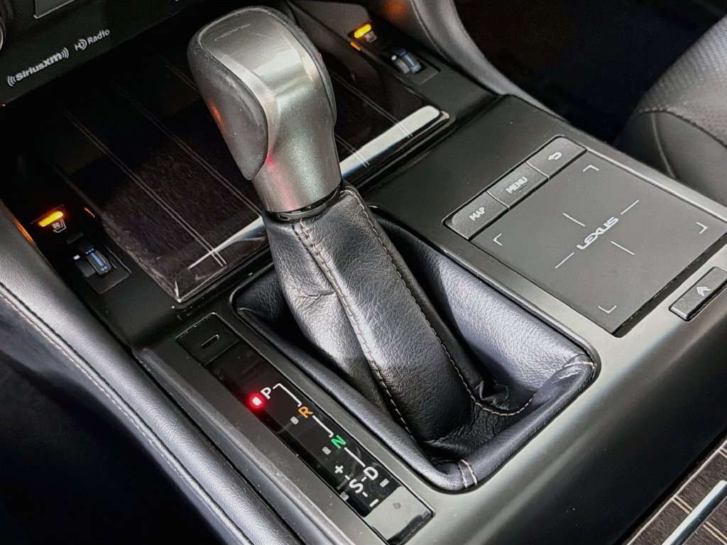 Used 2023 Lexus GX 460 Premium AWD/4WD image 17