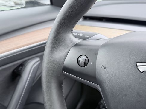 Used 2023 Tesla Model 3 Standard Range RWD image 56
