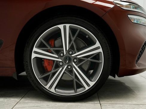 Used 2024 Genesis G70 2.5T w/ Sport Prestige Package image 32