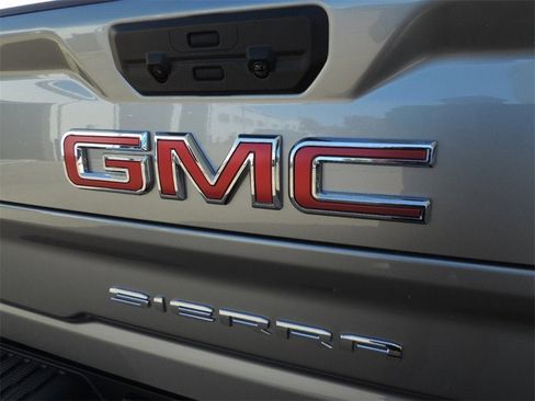 New 2026 GMC Sierra 2500 AT4 w/ AT4 Premium Plus Package image 11