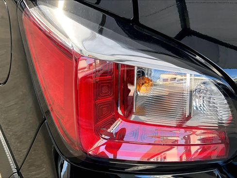 Used 2024 Mitsubishi Mirage Black Edition image 28