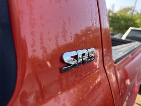 Used 2018 Toyota Tundra SR5 w/ SR5 Upgrade Package AWD/4WD image 5