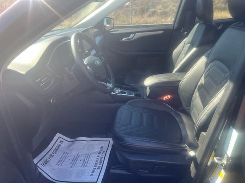 Used 2023 Ford Escape Platinum w/ Premium Technology Package image 12