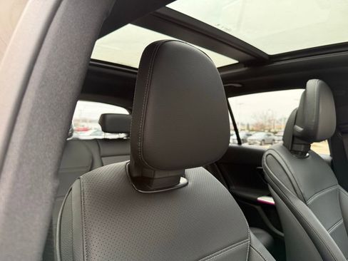 New 2026 Mercedes-Benz GLC 300 4MATIC image 14