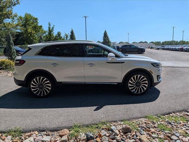 Used 2019 Lincoln Nautilus Black Label AWD/4WD image 6
