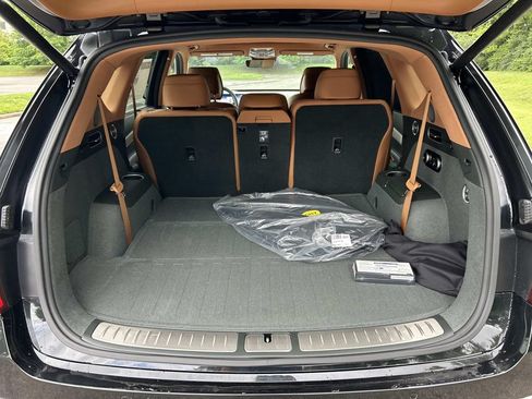 New 2026 Genesis GV80 2.5T Prestige AWD/4WD image 13