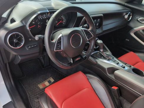 Certified 2022 Chevrolet Camaro SS image 10