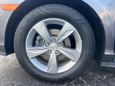 Used 2018 Honda Odyssey EX-L image 40