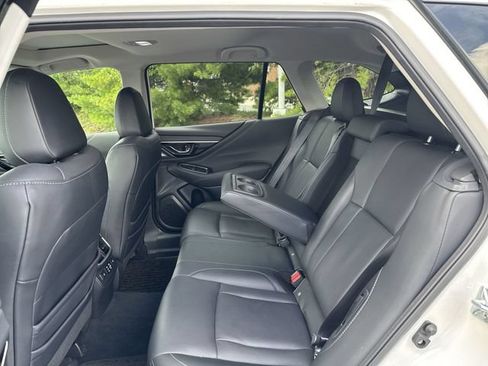 Used 2024 Subaru Outback Limited AWD/4WD image 13