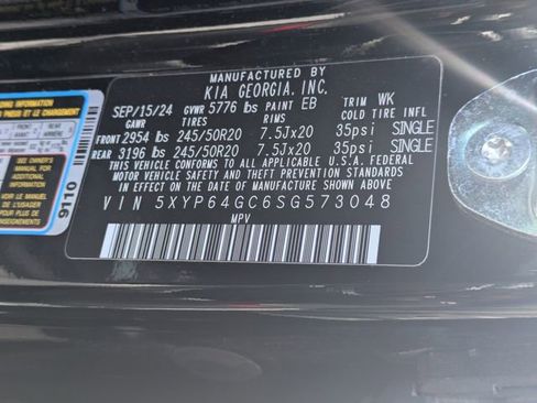 Used 2025 Kia Telluride S FWD image 39