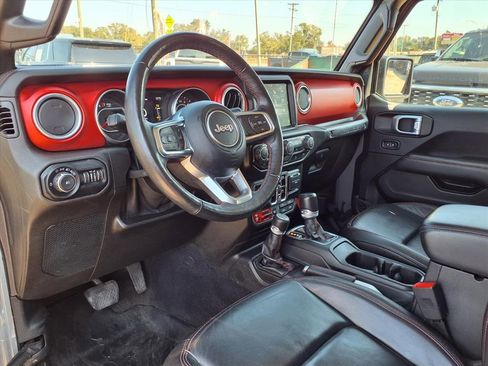 Used 2019 Jeep Wrangler Unlimited Rubicon w/ Dual Top Group image 22