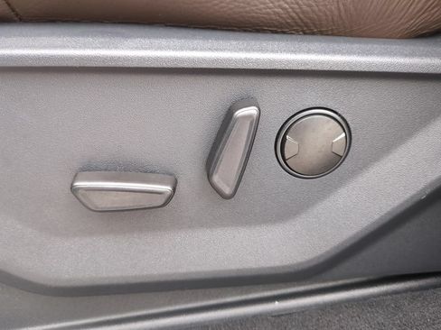 Used 2025 Ford Expedition King Ranch AWD/4WD image 16