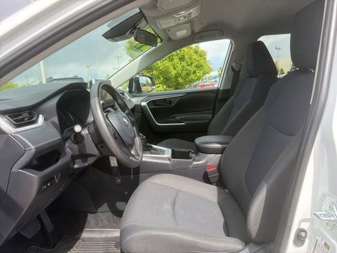 Used 2024 Toyota RAV4 LE AWD/4WD image 10