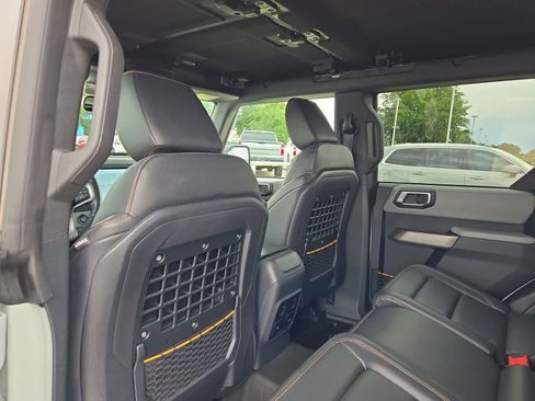 Used 2022 Ford Bronco Badlands AWD/4WD image 17