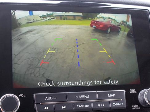 Used 2022 Nissan Titan SV w/ SV Convenience Package AWD/4WD image 29