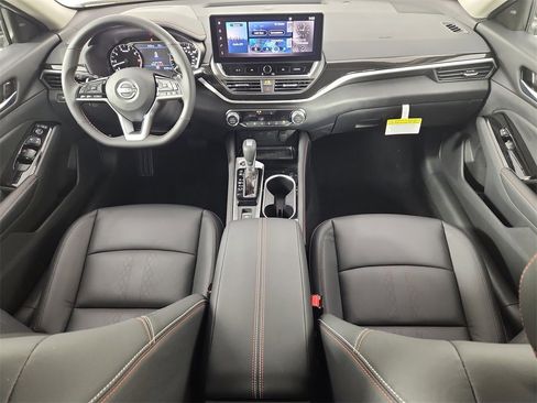 New 2025 Nissan Altima 2.5 SR w/ SR Premium Package image 14
