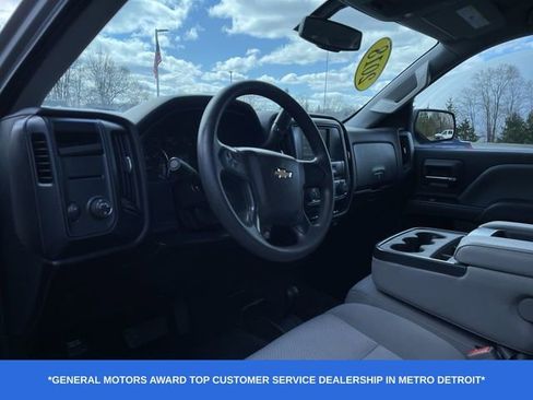 Used 2018 Chevrolet Silverado 1500 Custom w/ Custom Value Package AWD/4WD image 11