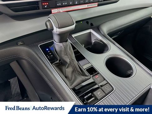 New 2026 Toyota Sienna XLE image 19