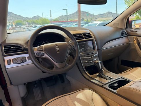 Used 2011 Lincoln MKX 2WD w/ 102A Rapid Spec Order Code image 13