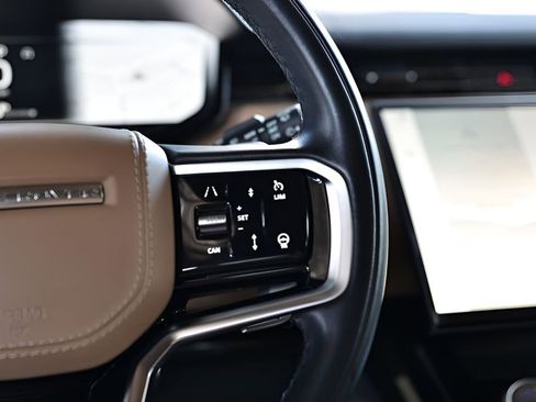 Used 2023 Land Rover Range Rover Sport SE image 29