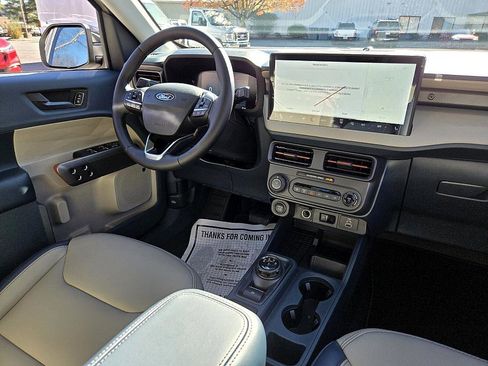 New 2025 Ford Maverick Lariat w/ 4K Tow Package image 13