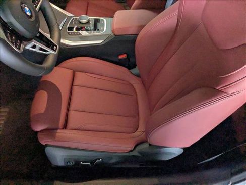 Used 2026 BMW 430i Convertible w/ M Sport Package image 4