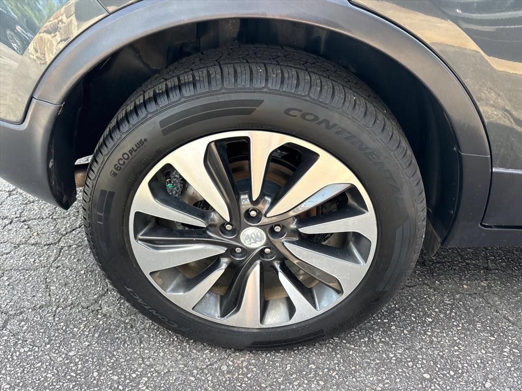 Used 2018 Buick Encore Premium AWD/4WD image 26