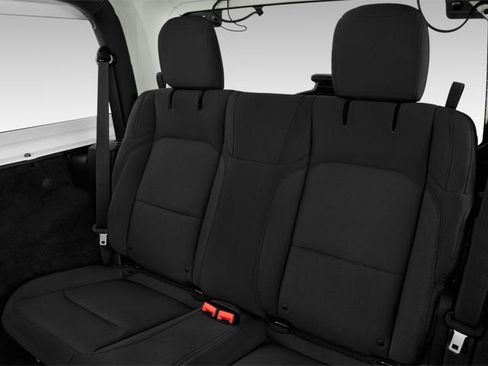 Used 2021 Jeep Wrangler Sport S image 9