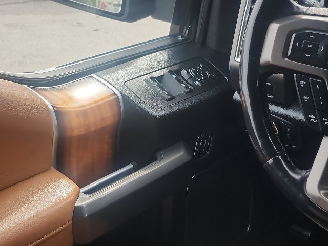 Used 2016 Ford F150 Limited AWD/4WD image 11