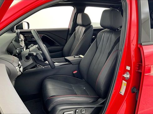 Certified 2025 Acura ADX A-Spec image 30