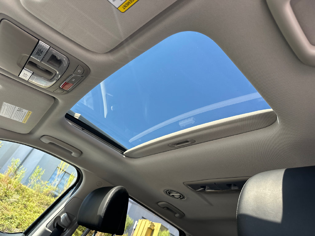 Certified 2025 Kia Telluride S FWD image 34