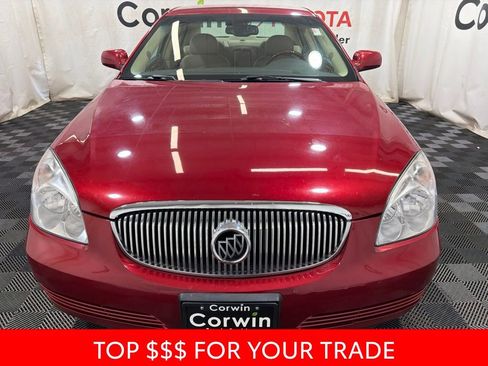 Used 2008 Buick Lucerne CXL w/ Driver Confidence Package FWD image 2