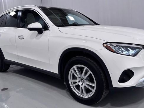 Certified 2023 Mercedes-Benz GLC 300 4MATIC image 4