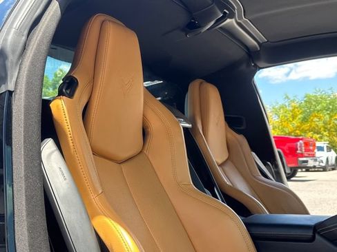 Used 2021 Chevrolet Corvette Stingray Preferred Cpe w/ Z51 Performance Package RWD image 28