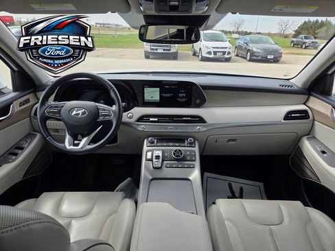 Used 2021 Hyundai Palisade Limited w/ Winter Package AWD/4WD image 18