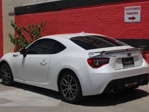 Used 2017 Subaru BRZ Limited w/ Popular Package #2 RWD image 8