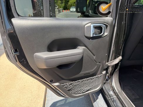 Certified 2022 Jeep Wrangler Unlimited Sport AWD/4WD image 34
