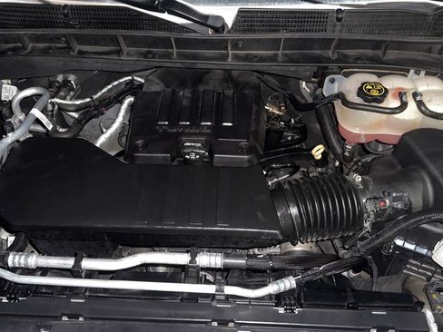 Used 2020 GMC Sierra 1500 SLE w/ SLE Value Package image 27