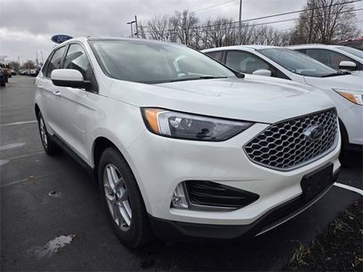 Used 2023 Ford Edge SEL w/ Convenience Package