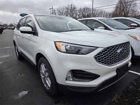 Used 2023 Ford Edge SEL w/ Convenience Package image 1