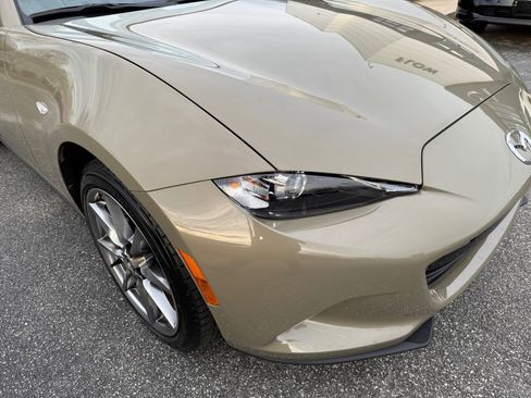 Used 2023 MAZDA MX-5 Miata Grand Touring image 28