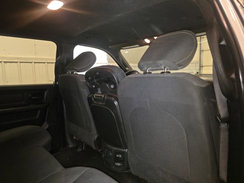 Used 2021 RAM 2500 Tradesman w/ Chrome Appearance Group AWD/4WD image 31