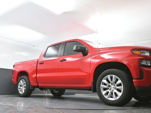 Used 2019 Chevrolet Silverado 1500 Custom w/ Infotainment Package AWD/4WD image 24