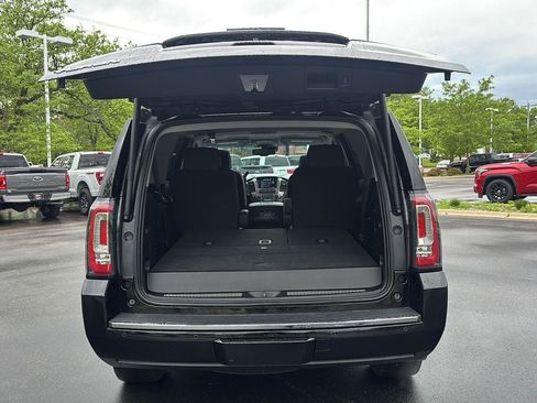 Used 2019 GMC Yukon Denali AWD/4WD image 23