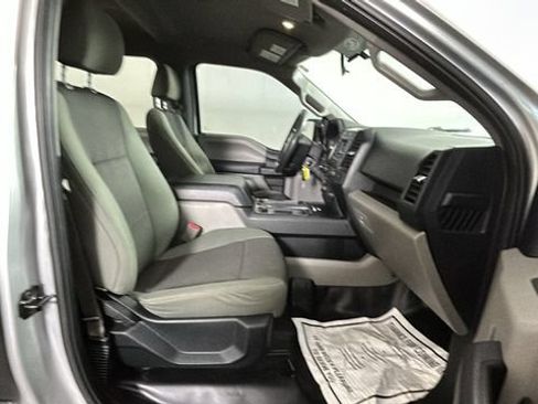 Used 2015 Ford F150 XL w/ Equipment Group 101A Mid AWD/4WD image 28