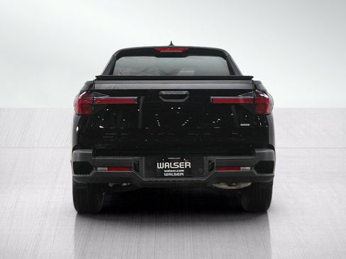 Used 2024 Hyundai Santa Cruz SE AWD/4WD image 4