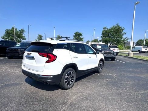 Used 2019 GMC Terrain SLT w/ Preferred Package FWD image 10
