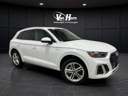 Used 2022 Audi Q5 e Premium w/ Convenience Package